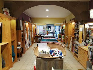 Photo n°1 de Des Coupes à Luxeuil-les-Bains (Magasin de couture)