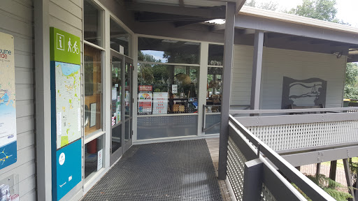 Colac Visitor Information Centre - Thumbnail
