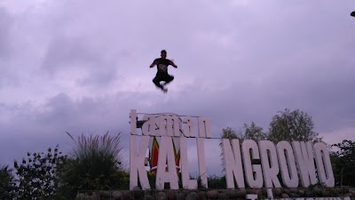 Photos of Taman Kali Ngrowo