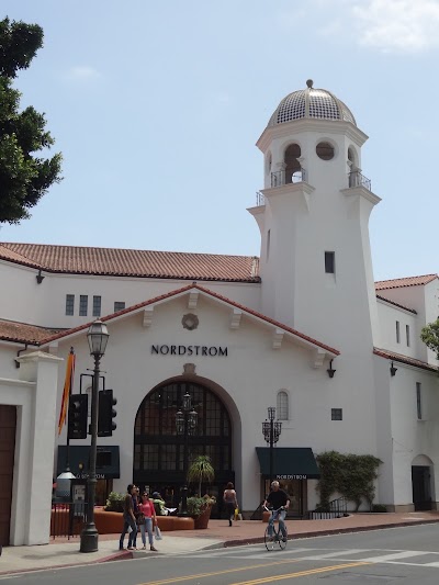 Photos of Nordstrom Paseo Nuevo in Santa Barbara