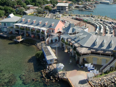 Photos of Town Center At Port Of Roatan