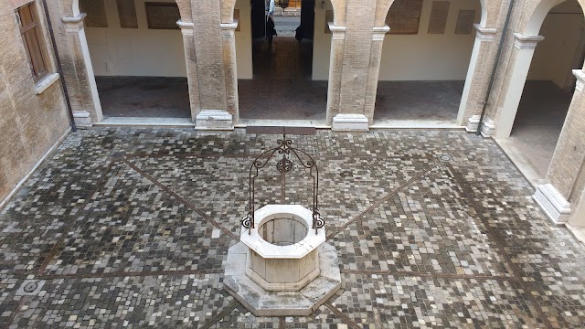 Biblioteca Civica Gambalunga