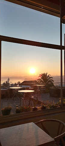 Hotel Ultramar by null