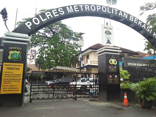 Kepolisian Resor Kota Metro Bekasi, Author: Isna Apriyani