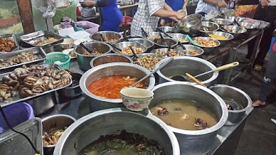 Photos of Shan Ma Ma