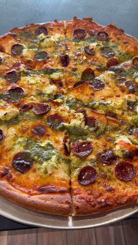 Gigi's Pizza Co. by null