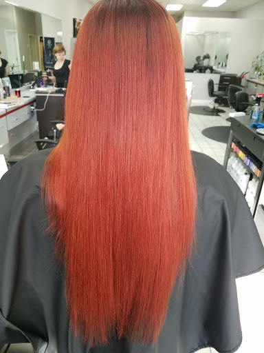 Sharp Design Hair Studio