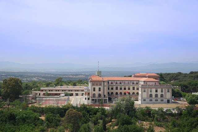 Universidad Nebrija Campus de la Dehesa de la Villa