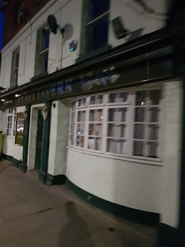 The Ivy Tavern - Pub