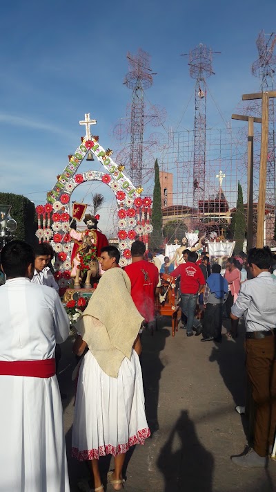 Photos of Iglesia De Santiago Apostol