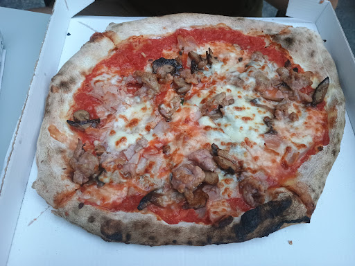 Pizzeria Viviani - Italy