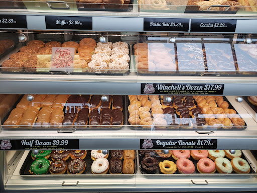 Winchell's - Visual
