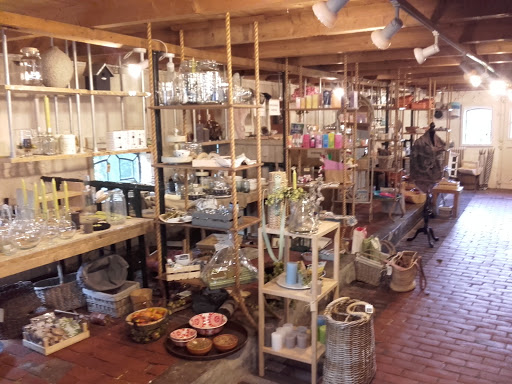 Streekwinkel & Theetuin Op ’e Stâl Buitenpost
