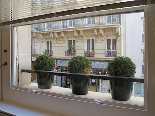 Photo n°5 de Dr Virginie Héry Dentiste Esthétique Facettes Parodontie Paris 16 à Paris (Parodontiste)