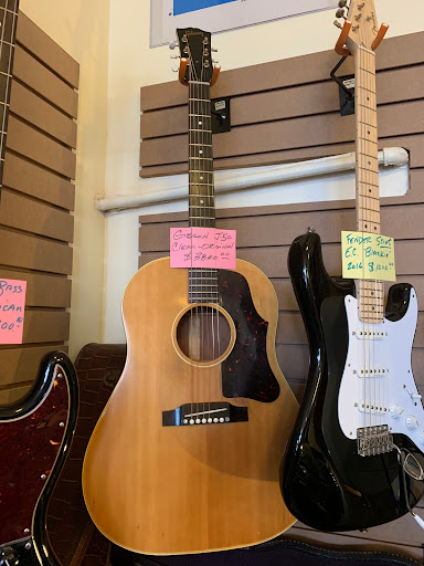Vintage Sound At Great Lakes Trader - Thumbnail