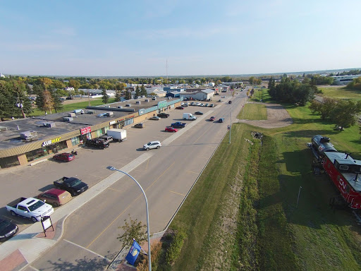 IGA Redwater - Visual