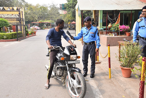 Af1qipp T48s1gzk5pgpzjulvpsdm7znwzf1 Hdh002z=s506 K No