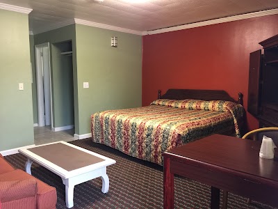Photos of Skyland Motel