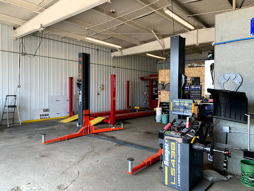 D&M 2 Tires and Service