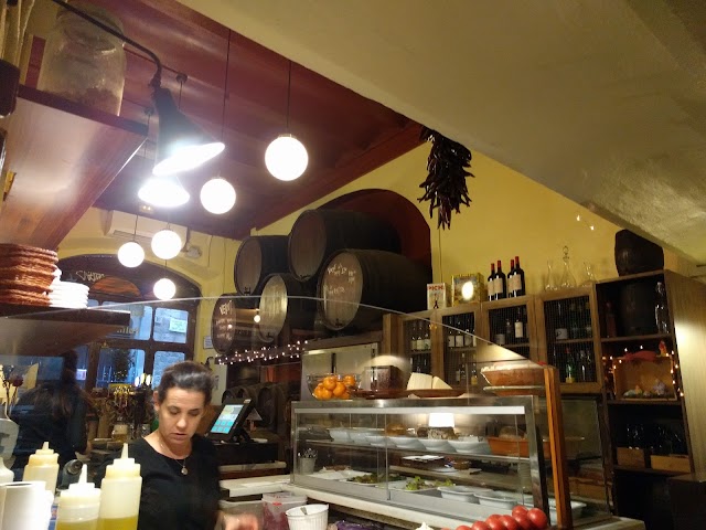 Bodega La Palma Restaurant