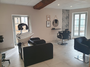 Photo n°5 de Le K'Studio à Montournais (Salon de coiffure)