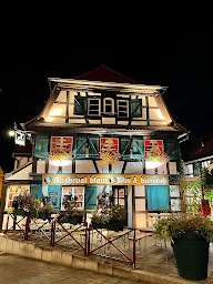 Photo n°111 de AU CHEVAL BLANC Win & Bierstub Atypique à Schiltigheim (Restaurant)