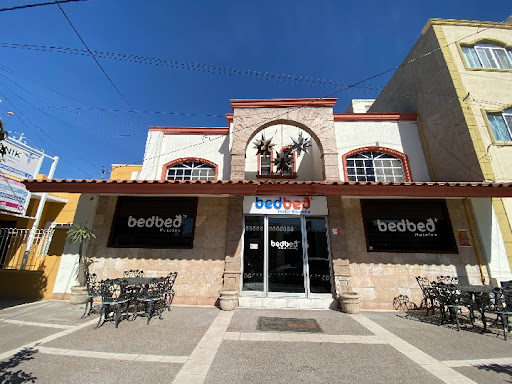 Bed Bed Hotel Estrella