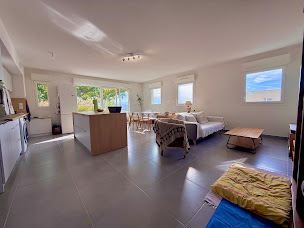 Photo n°4 de Elodie & Mickael HURTADO iad France Immobilier La Barthelasse-Avignon à Avignon (Expert immobilier)