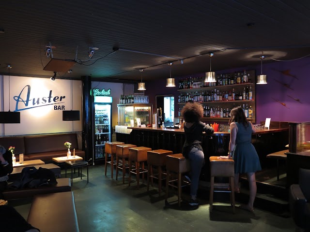 Auster Bar