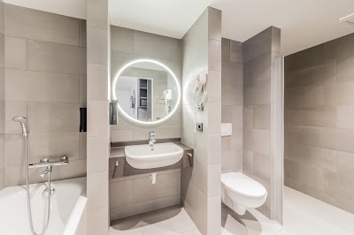 Photos of Fosshotel H&uacute;sav&iacute;k