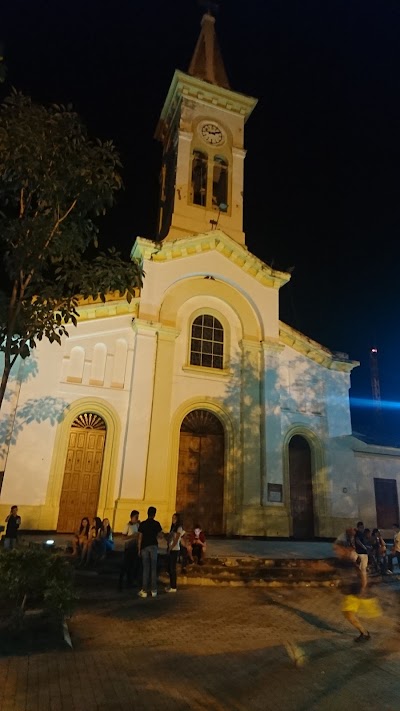 Photos of Iglesia de Utica