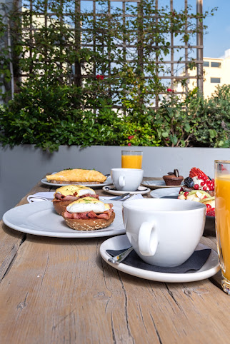 iFeel Athens by null