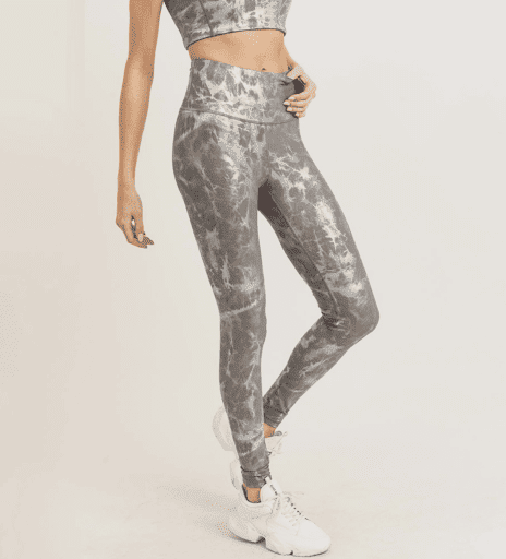 Essentials Boutique - Visual