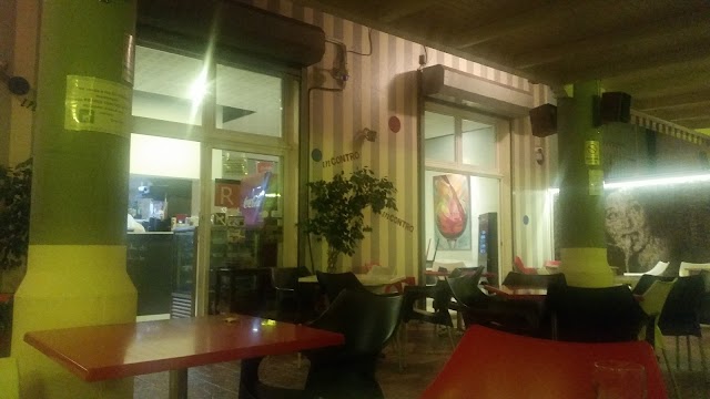 Punto D'Incontro