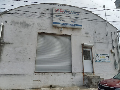Maxima Comercial