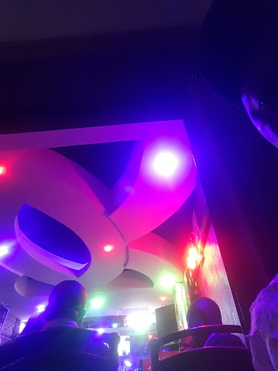Photos of Platinum Lounge-Matuu