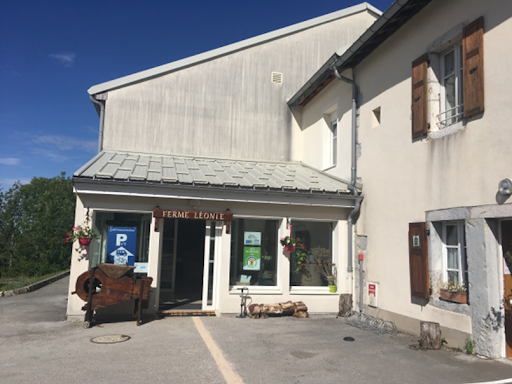 Photo de Ferme Accueil Léonie - APF France handicap à Saint-Laurent-en-Grandvaux (39150)