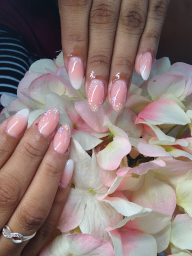 Nails & lashes Butterfly - Thumbnail