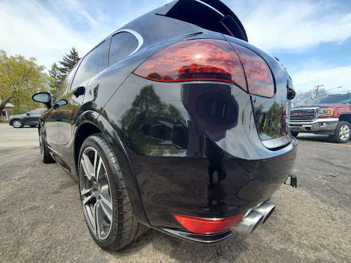 Blake's Ultimate Detailing & Upholstery - Thumbnail