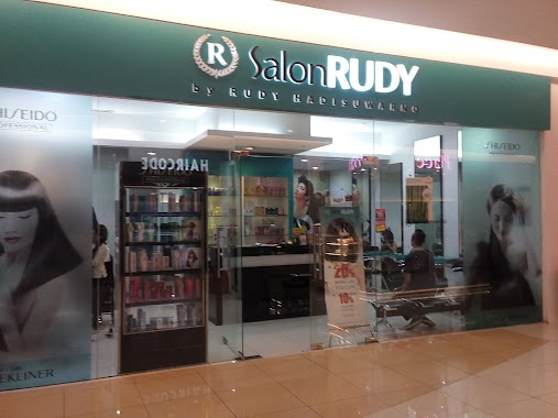 Salon Rudy, Author: E.A. Paminto