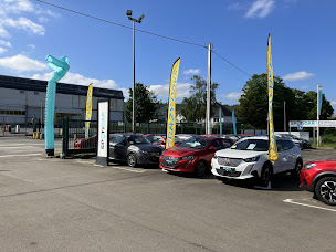 Photo n°4 de PEUGEOT - G. NEDELEC LANDERNEAU à Landerneau (Concessionnaire automobile)