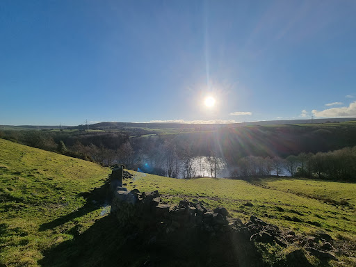 Ryburn Reservoir parking - Thumbnail