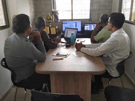 Af1qipp0axq Qxeyfwflnrohdtgn9s2k4eg4v3kf4nuq=s451 K No