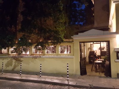 Photos of Checkpoint Charly