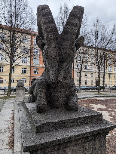 Brunnen mit jagbaren Tieren - Thumbnail