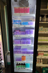 Photo n°8 de Pharmacie du Village à La Roquette-sur-Siagne (Pharmacie)