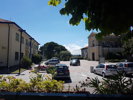 Ronago - piazza chiesa