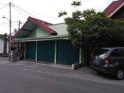 Photos of Rental Mobil Yogyakarta 'VR Transport'