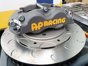 Photo n°11 de HP-Performances à Bonneville (Magasin de pièces pour voitures de course)