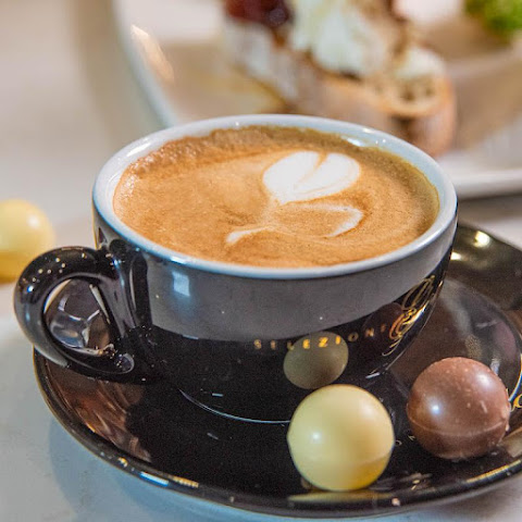 La Strada Italian Kitchen & Bar by null